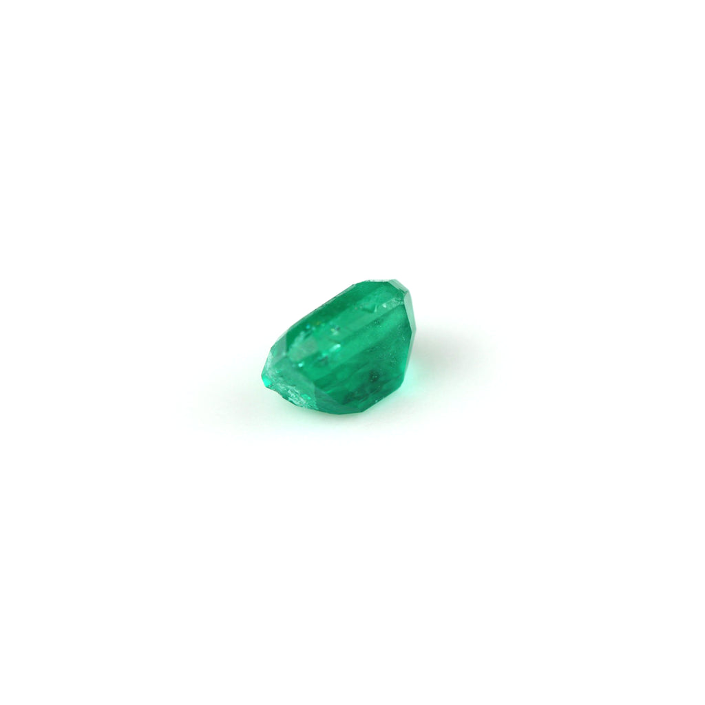 Green 0.85 ct. Emerald
