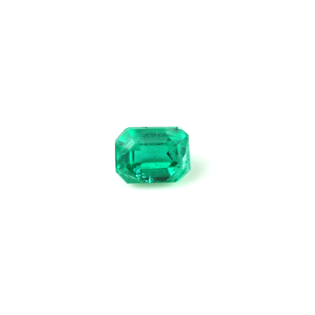 Green 0.85 ct. Emerald