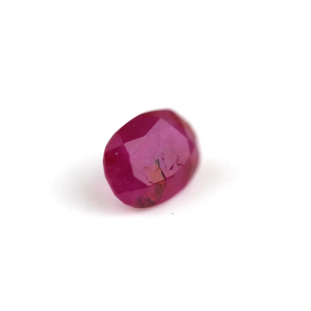 Purplish red 1.5 ct. Ruby in oval cut